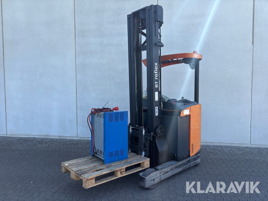 Reach truck BT RRE160