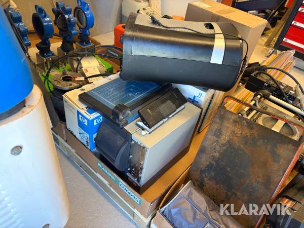 Blandet parti kontorudstyr og tonere