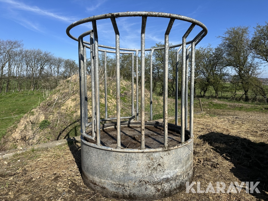 Rund Foderhæk - brugt til heste