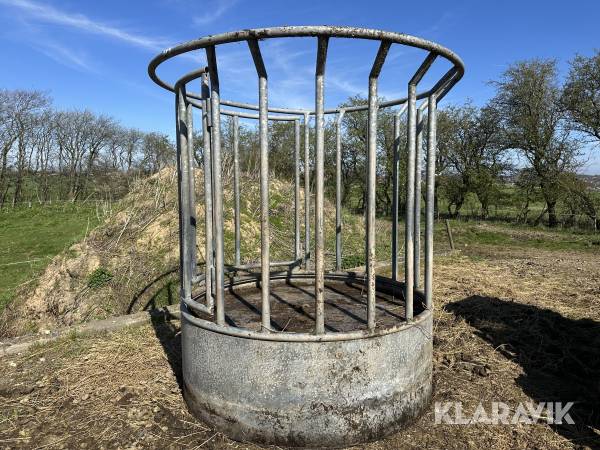 Rund Foderhæk - brugt til heste