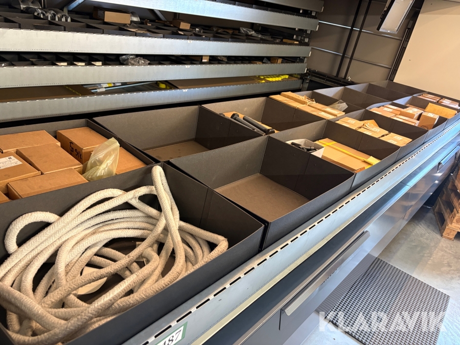 Skruer, bolte og fittings - stort lot