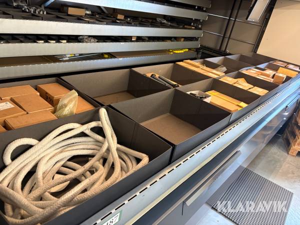 Skruer, bolte og fittings - stort lot