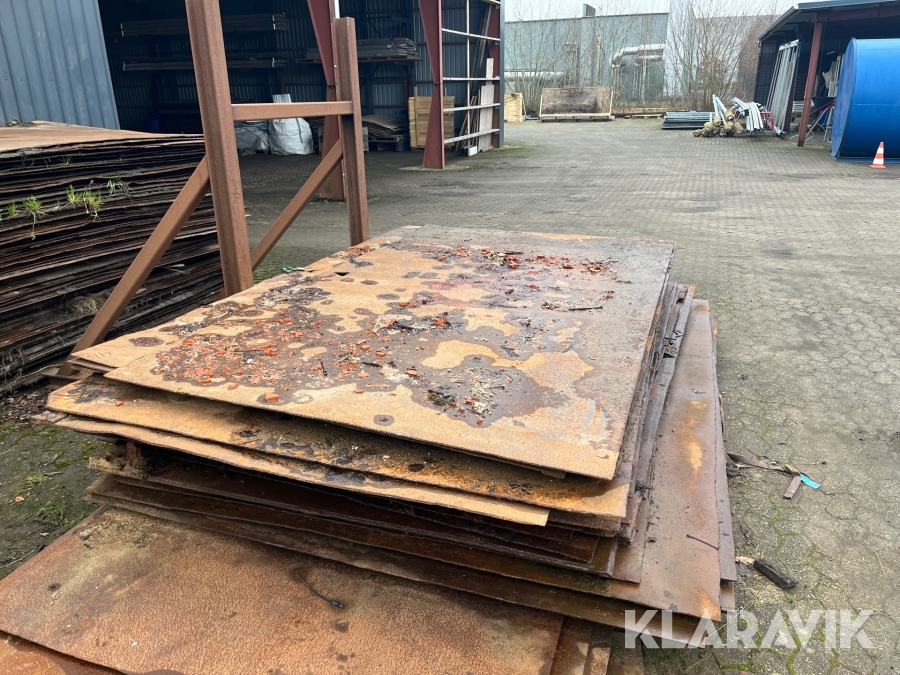 Køreplader jern 25 styk med stativ