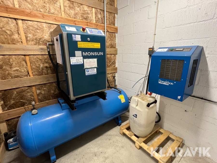 Kompressor Monsun med tørreanlæg og 500 liters tank