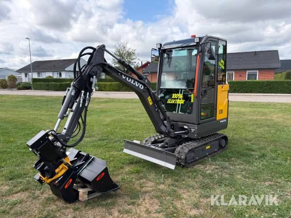 Minigraver Volvo EC18 med tiltrotator