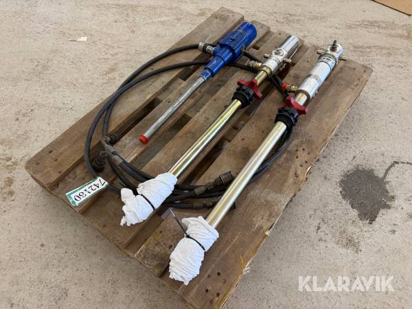 Oliepumper Pompa pneumatica Mod. 3:1/73 - Mod. 5:1/73 - Ukendt. - 3 styk