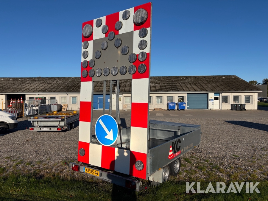 Skiltevogn Tiki CP350-DRB/Traffic