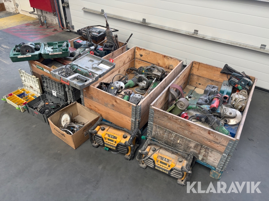 Blandet værktøj lot + 40 emner