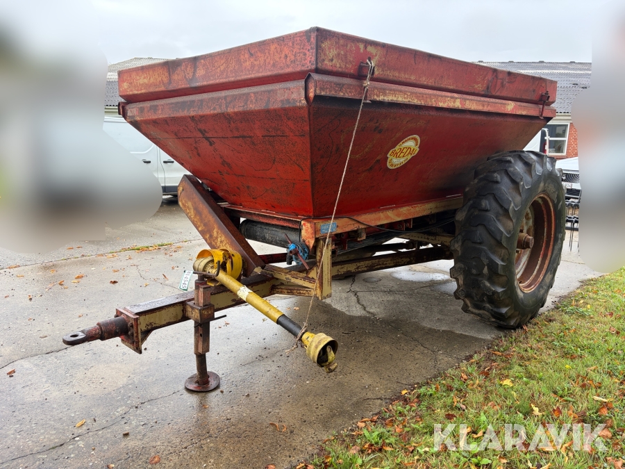 Kalkspreder Bredal B50