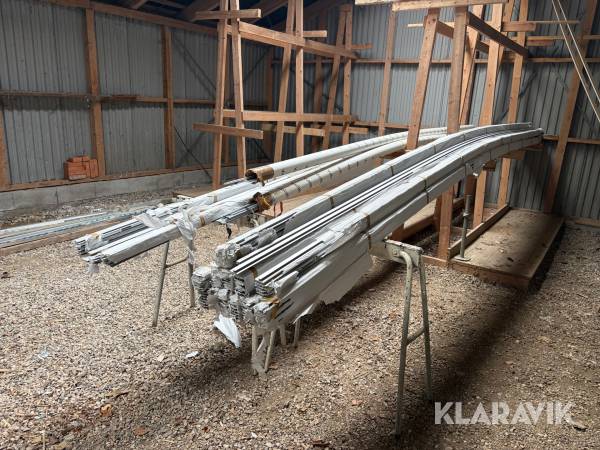 Aluminiumslister og profiler, 195 Styk samt diverse profiler