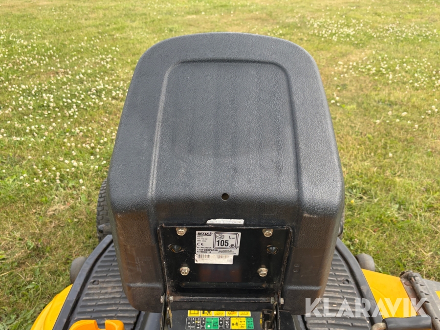 Græsslåmaskine Cub Cadet i1050