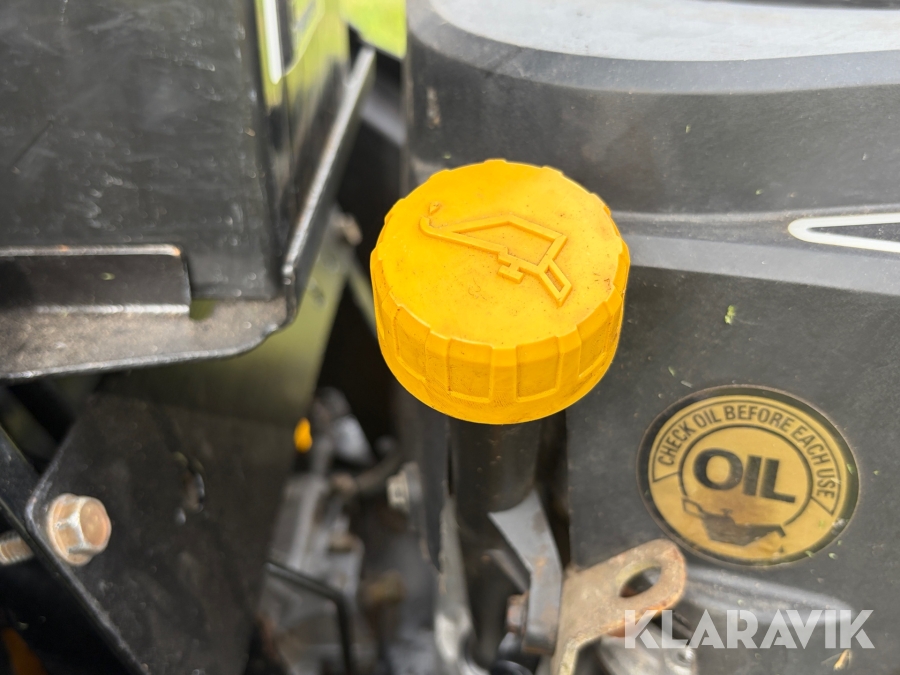 Græsslåmaskine Cub Cadet i1050