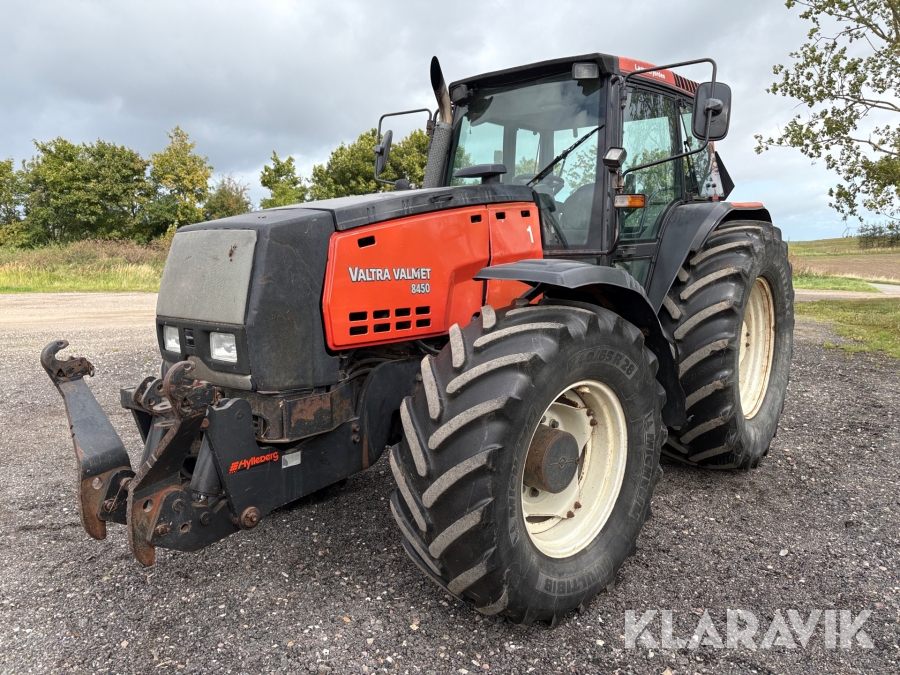 Traktor Valtra Valmet 8450