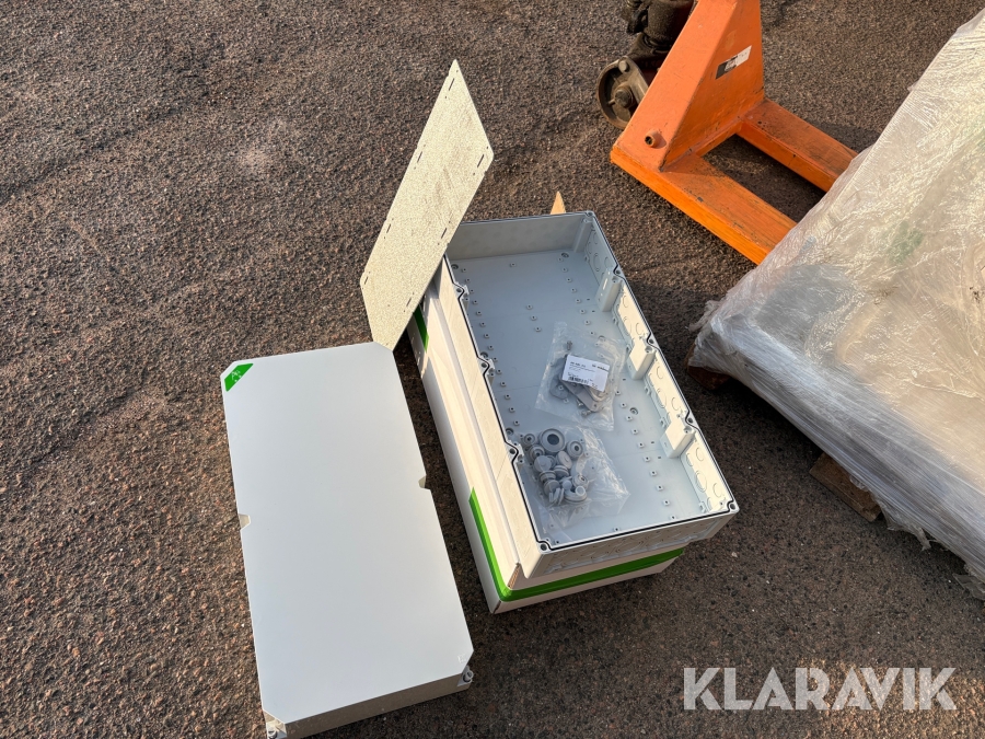 Monteringskasser ELS Spelsberg Ali 4-GH med beslag og bagbeklædning 25 styk