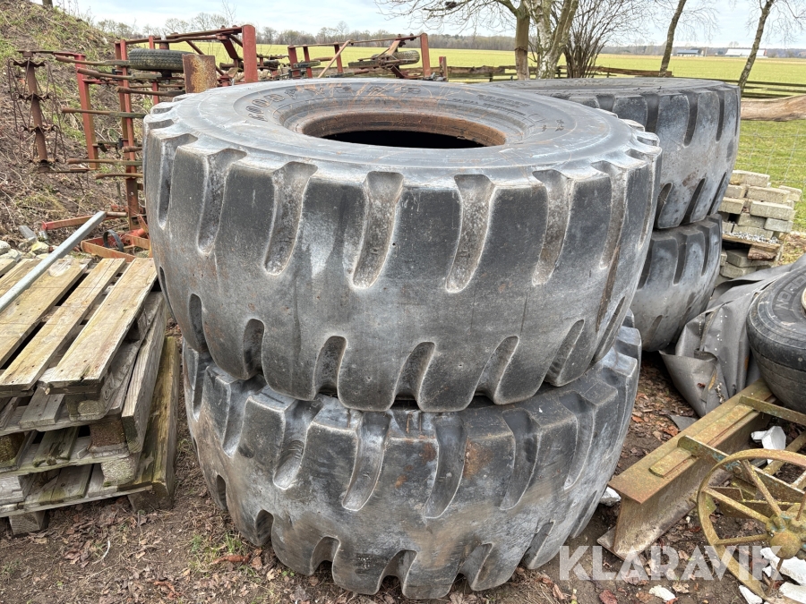 Dæk Goodyear Type 65  4 styk