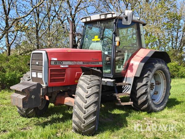 Traktor Massey Ferguson 8110