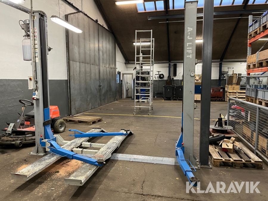 4T 2 søjlet lift A-J Lift M. Kørebane til Plænetraktor mm.