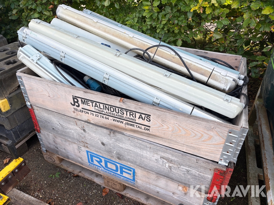 Byggebelysning lot LED-og lysstofrørsarmaturer 1 palle