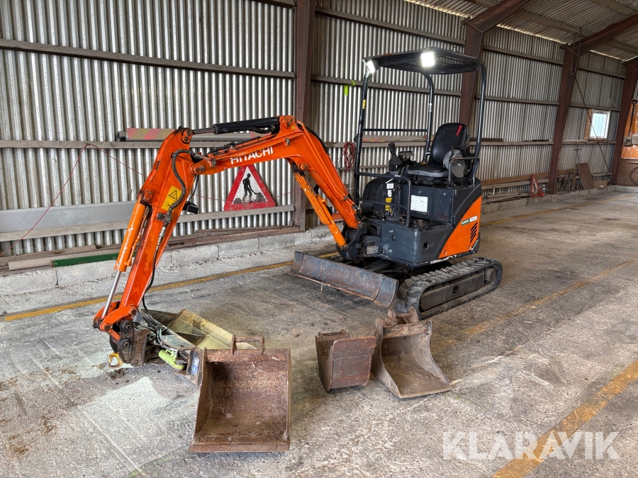 Minigraver Hitachi ZX17U-2 med skovlpakke
