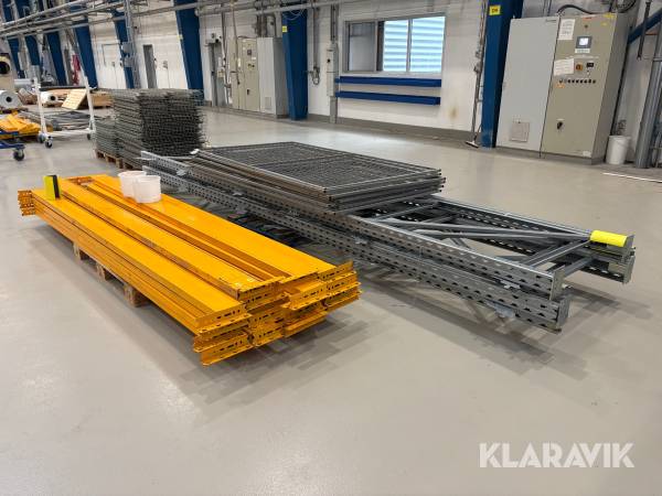 Pallereol Welboe - 4 stigereoler/ 18 hylder