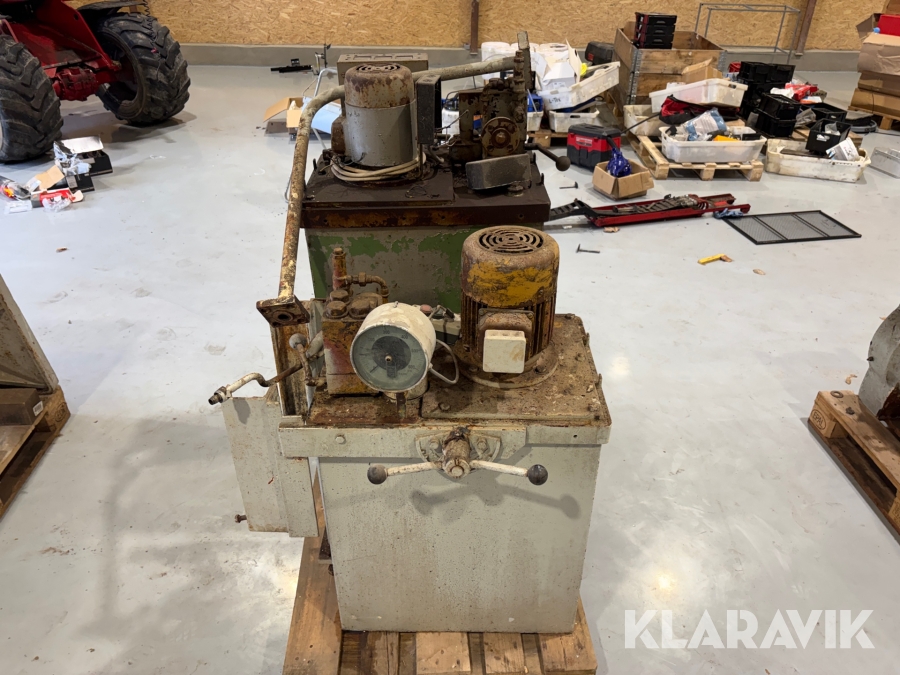 Presser Amos Heilbronn 250 Tons (komplet)