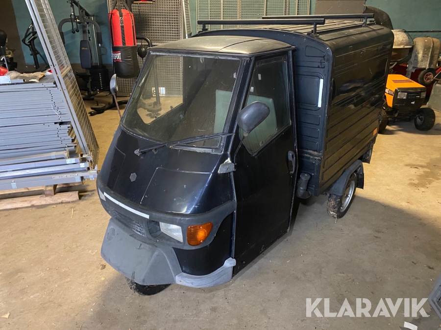 Tuk tuk Piaggio Ape, 50 Van