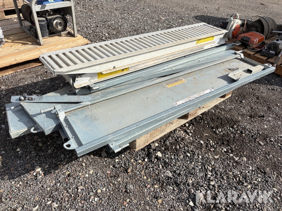 Sider og ramper til IFOR Williams trailer