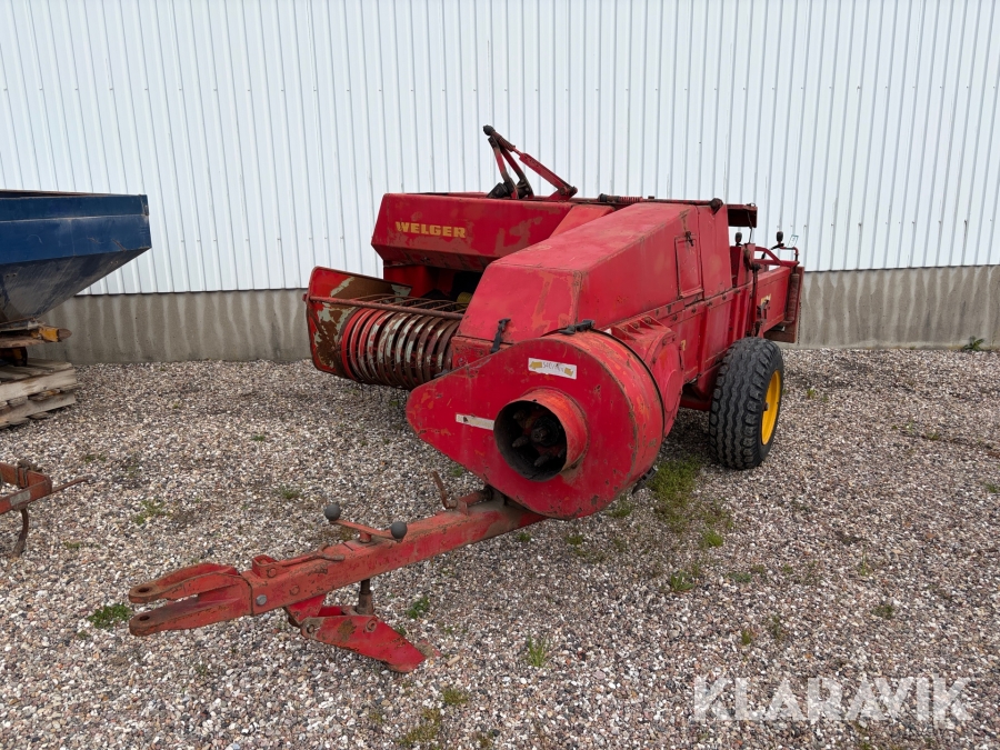 Småballe presser Welger AP 71