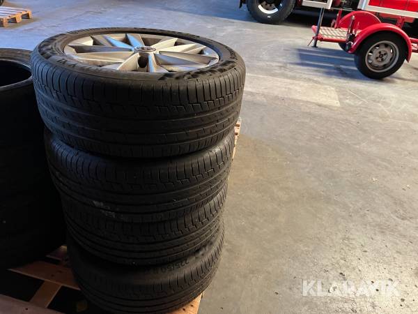 Dæk Continental Premiumcontact 6 - 4 styk