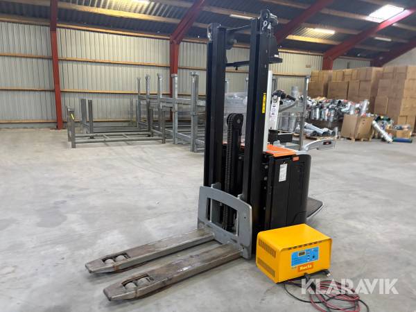 Palleløfter Rocla SP16aci DF2900, med initialløft