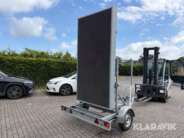 LED skærmtrailer PVH 6mm
