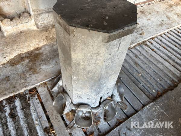 Drikketårn, Vejle, Klaravik auktioner