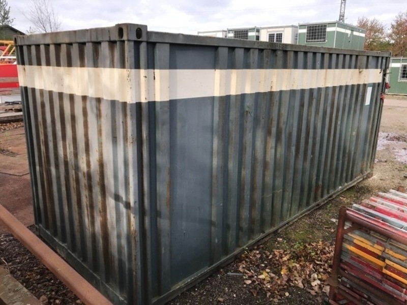 Container