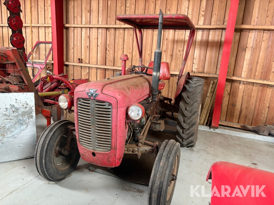 Veterantraktor Massey Ferguson 35X