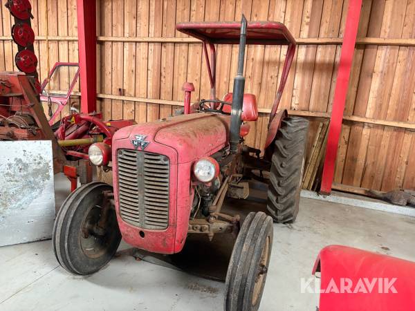 Veterantraktor Massey Ferguson 35X