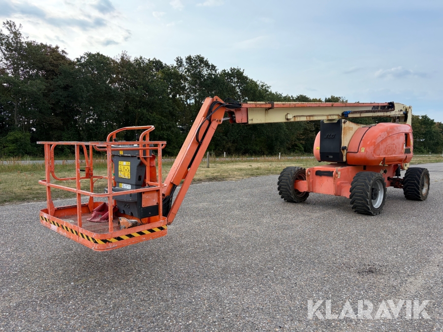 Bomlift JLG 800AJ - 26 meter