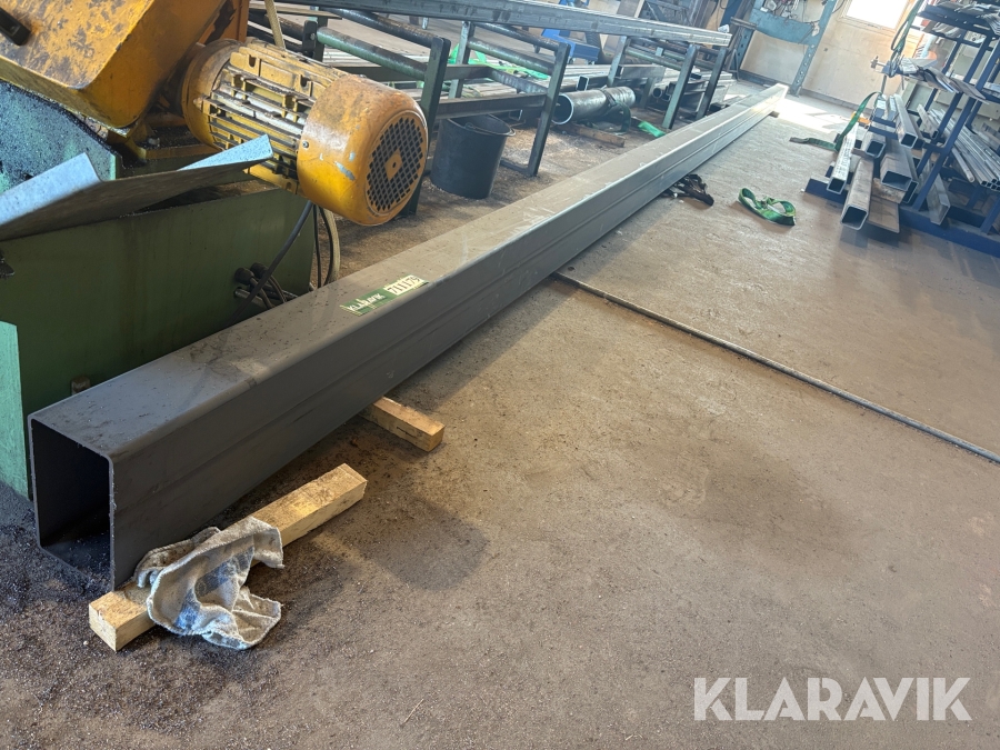 Varmformede hulprofiler