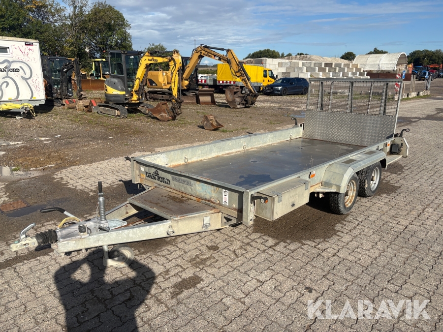Maskintrailer Nugent Pt 3500 kg.