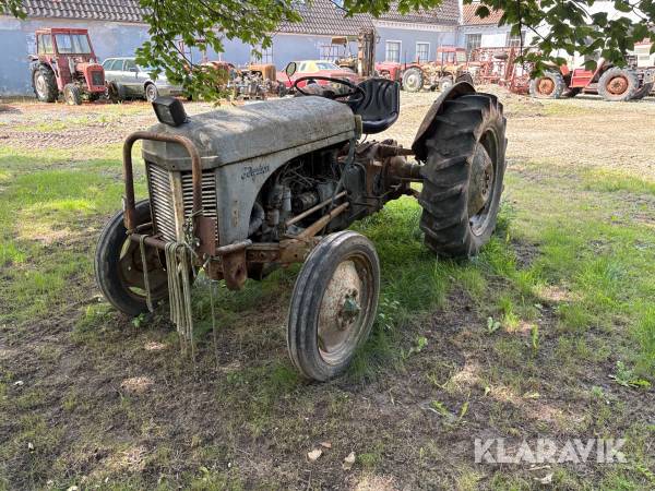 Veterantraktor Massey-Ferguson