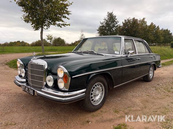 Veteranbil Mercedes-Benz 300 SE-L 3,5 V8, lang SEL-model med luftaffjedring