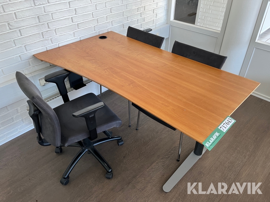 Salgskontor indretning 2 styk