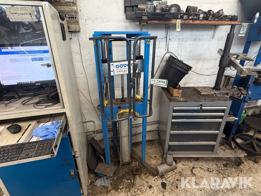 Fjedrepresse Govoni 321058000 pneumatisk
