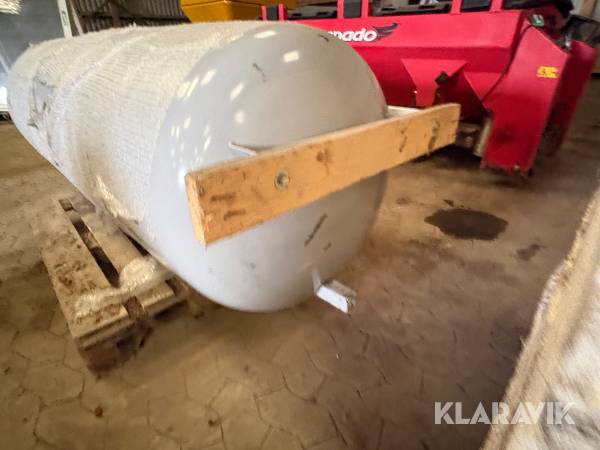 Tank, Næstved, Klaravik auktioner