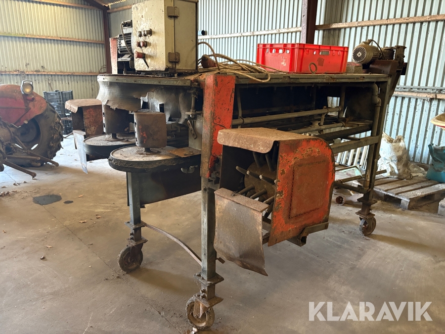 Rengøringsmaskine til grøntsager