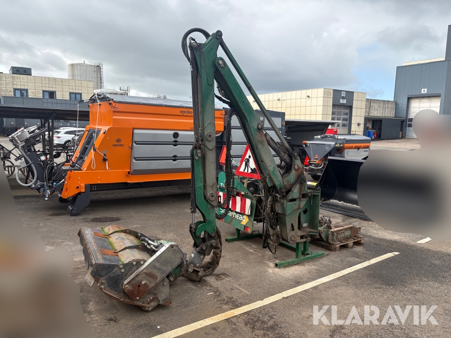 Klipper Spearhead Twiga 6000T med slagleklipper