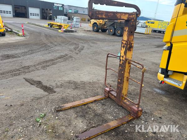 Pallegafler til kran Fanø kranservice 3.t