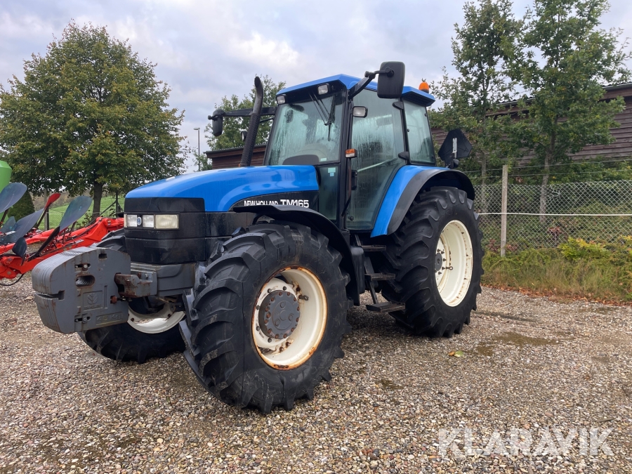 Traktor New Holland TM 165