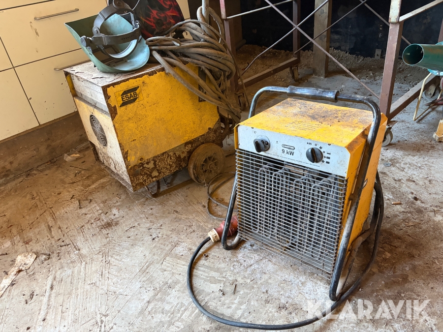 Svejsemaskine og varme blæser