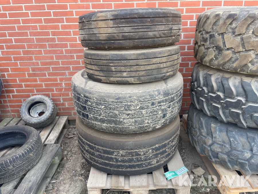 Lastbilsdæk Goodyear 4 styk