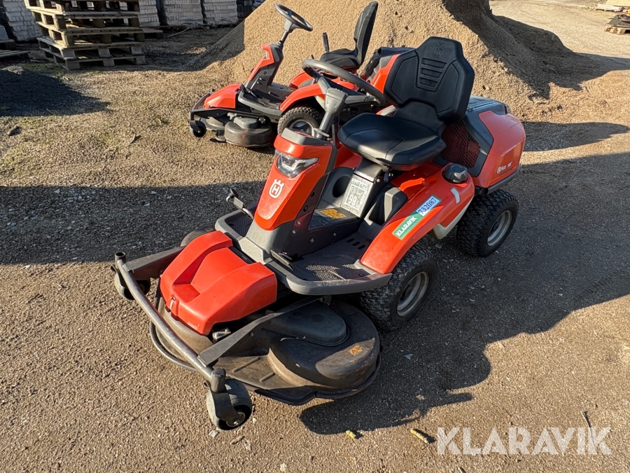 Græsslåmaskine Husqvarna R316TsXAWD